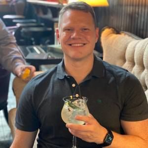 Meet your Posher, Jonathan